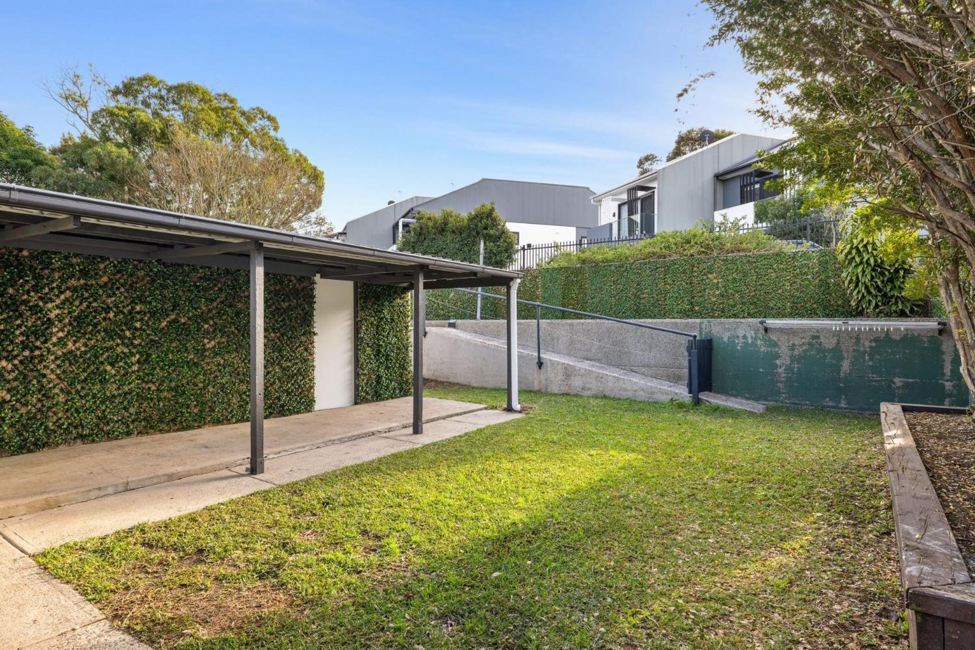 Elegant Double - Mins To Airport - Shared Bathroom Guest house Sydney